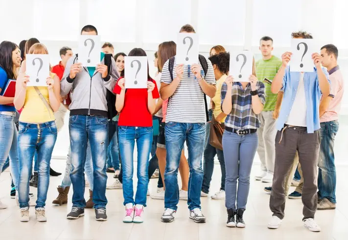 Evalúa las oportunidades de empleabilidad en Perú y en el extranjero