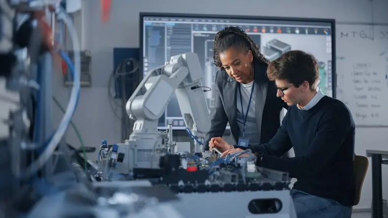 Laboratorios especializados por carrera de Ingeniería