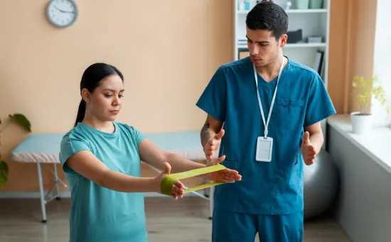 Physical Therapy and Psychomotricity Degree Students in class