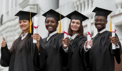 Scholarship Program of the César Vallejo University (UCV) in Peru