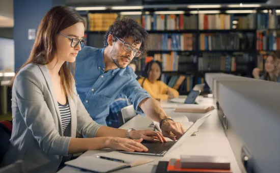 How Information Centers Support Academic Success in a University Students in the library
