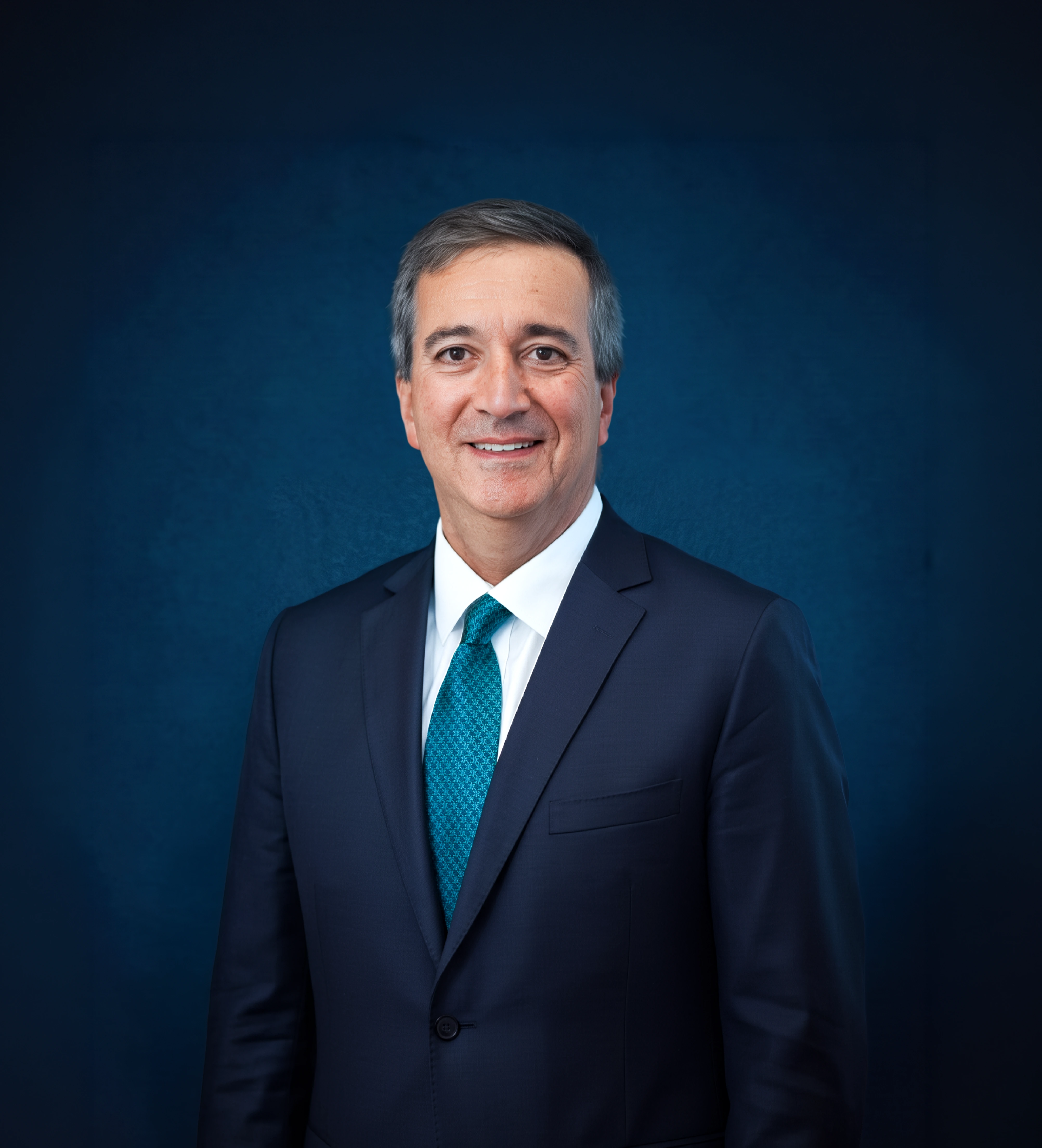 Decano de Facultad de Ciencias Empresariales