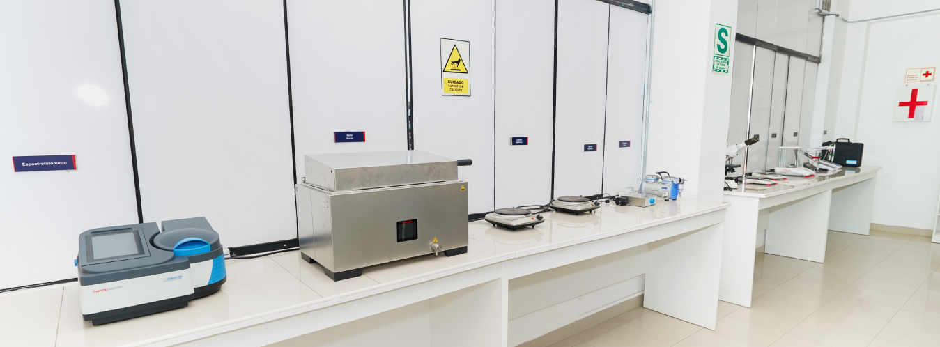 Laboratorio de química, biología y bioquímica I UCV