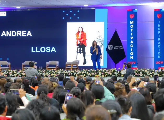 andrea-llosa-en-la-ucv andrea-llosa-en-la-ucv