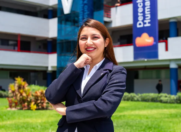 estudiante-ucv-chiclayo-recibe-reconocimiento estudiante-ucv-chiclayo-recibe-reconocimiento