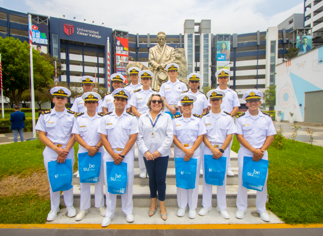 cadetes-escuela-naval-certifican-ingles