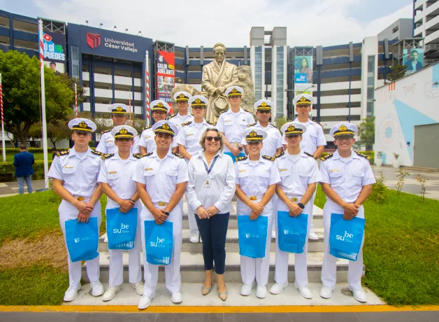 cadetes-escuela-naval-certifican-ingles cadetes-escuela-naval-certifican-ingles