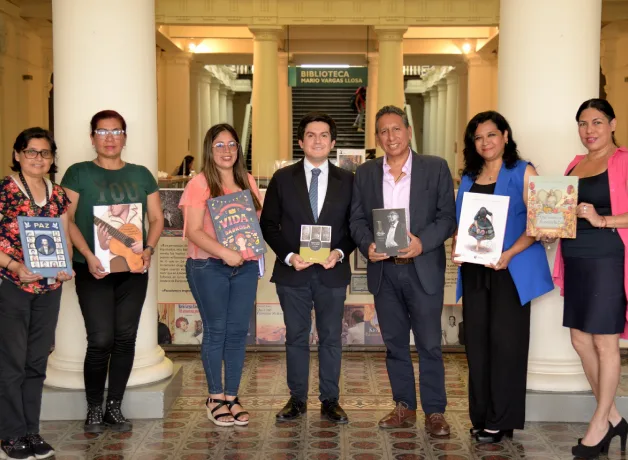 ucv-dona-libros-caslit ucv-dona-libros-caslit