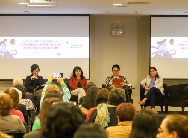 mujeres en politica betriz merino