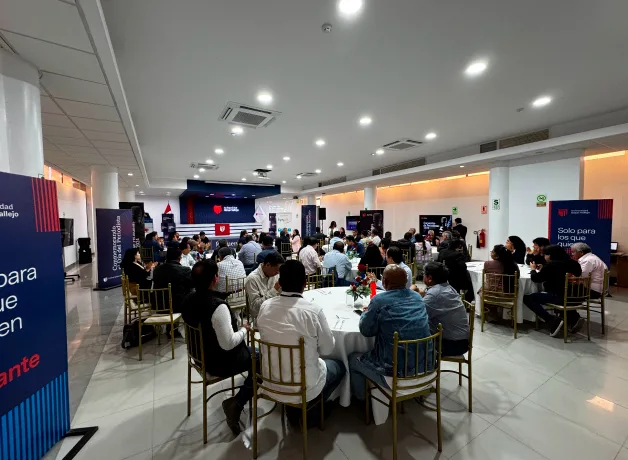 ucv-chiclayo-capacita-comunicadores ucv-chiclayo-capacita-comunicadores