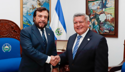 delegacion-ucv-en-el-salvador