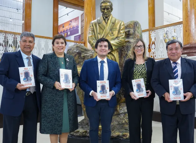 fondo-editorial-publica-libro-en-ingles fondo-editorial-publica-libro-en-ingles