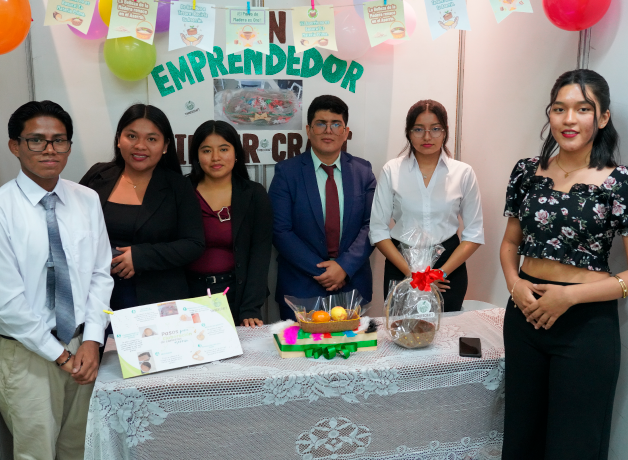 ucv-feria-innovacion-piura