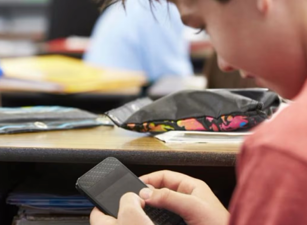 celulares-fuera-del-aula