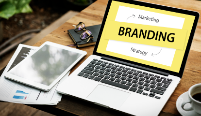 academico-dictara-conferencia-sobre-estrategias-de-marca