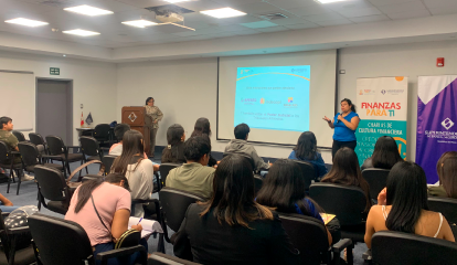 estudiantes-de-contabilidad-concluyen-taller-sbs