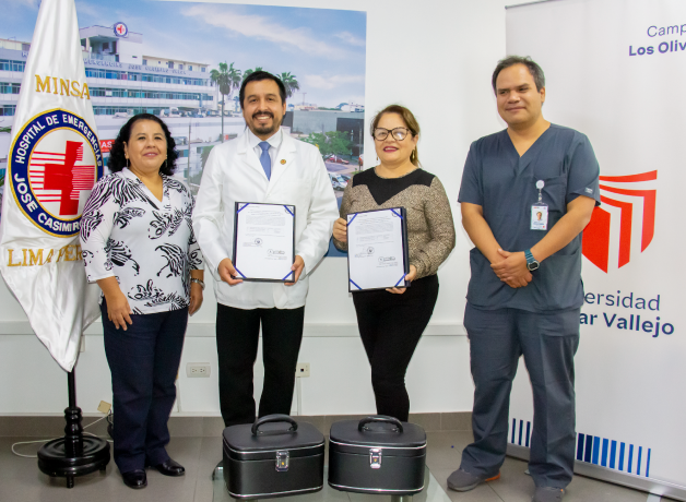 ucv-entrega-equipos-medicos-al-hospital-casimiro-ulloa