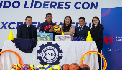 ucv-impulsa-el-deporte-entrega-kits-trujillo
