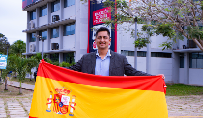 docente-realiza-movilidad-en-universidad-de-sevilla