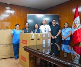 UCV entrega moderno equipamiento digital al Hospital Regional Docente de Trujillo