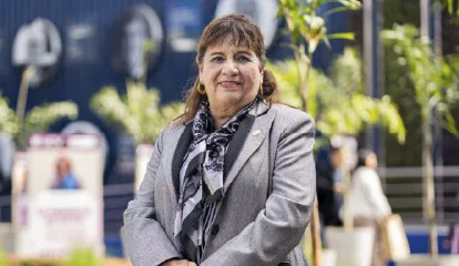 Docente de la UCV alcanza la distinción de Best Seller en Amazon con libro inspirado en la memoria de su hijo