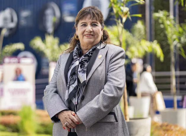 Docente-de-la-UCV-alcanza-la-distinción-de-Best-Seller Docente-de-la-UCV-alcanza-la-distinción-de-Best-Seller