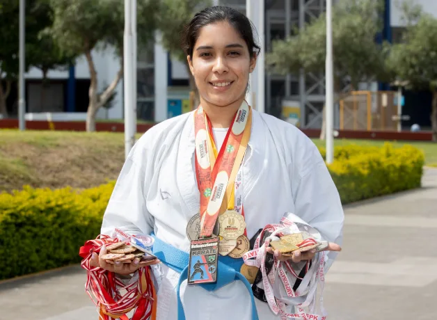 karate-disciplina-y-futuro-egresada-de-la-ucv karate-disciplina-y-futuro-egresada-de-la-ucv