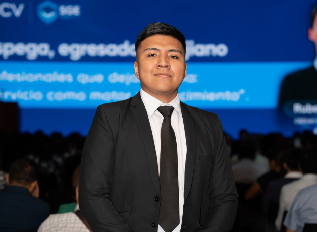 vallejiano-destaca-entre-miles-de-postulantes