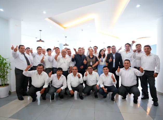 trujillo-ucv-capacita-a-taxistas-en-ingles