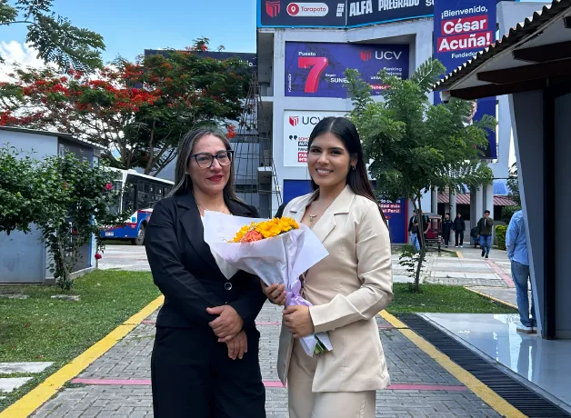 madre-e-hija-cumplen-sueno-de-ser-abogadas-en-la-ucv madre-e-hija-cumplen-sueno-de-ser-abogadas-en-la-ucv