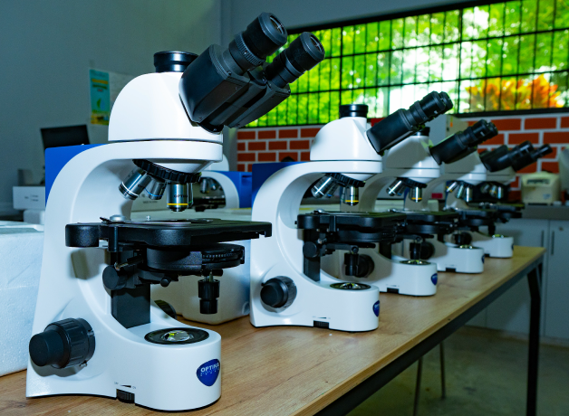 ucv-tarapoto-invierte-en-modernos-microcospios ucv-tarapoto-invierte-en-modernos-microcospios