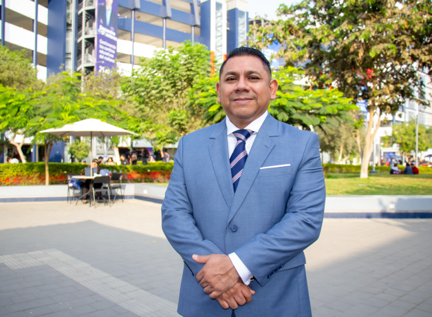 director-de-medicina-es-reconocido-investigador-renacyt