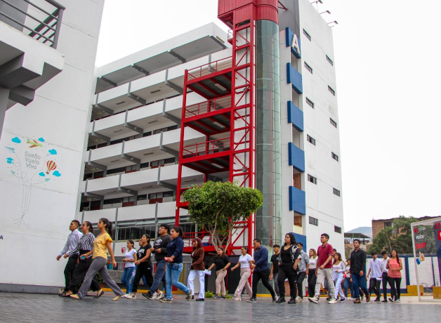 tus-metas-no-tienes-caducidad-vuelve-a-casa-y-ucv-contigo