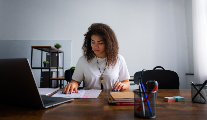 pregrado-semipresencial-apuesta-por-la-innovacion-y-la-tecnologia